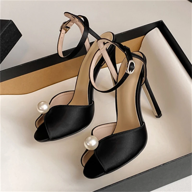 Eilyken Sexy String Bead Open  - Ankle Strap Attachment reseña y precio