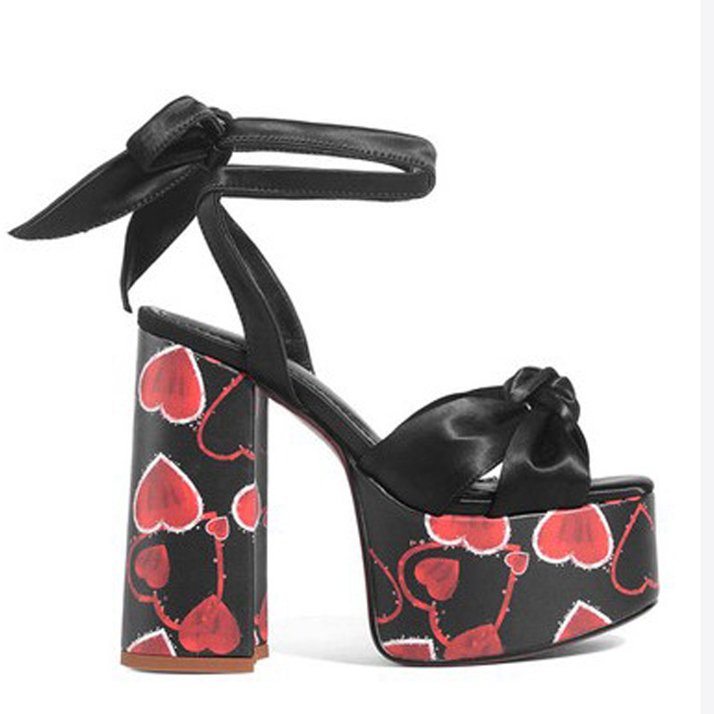 Love Heart Platform Open Toe L - Ankle Strap Attachment reseña y precio